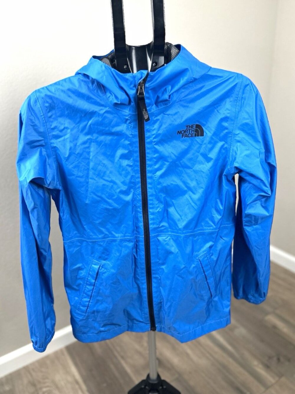 The North Face Youth L 14/16 Blue DryVent Hooded Waterproof Rain Jacket
